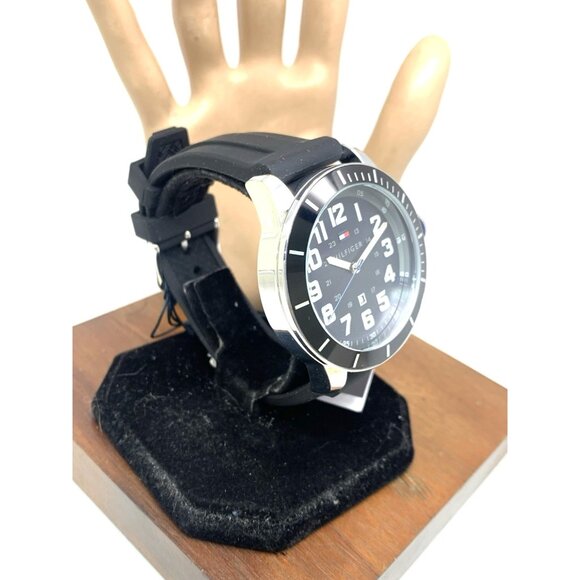 Tommy Hilfiger Men's Watch 1791661 Quartz Blue Dial Black Rubber Strap 46mm - Picture 14 of 14